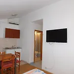 Nikolas Apartman