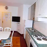 Nikolas Apartman