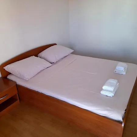 Nikolas Apartment