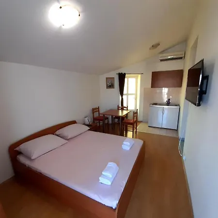 Apartment Nikolas