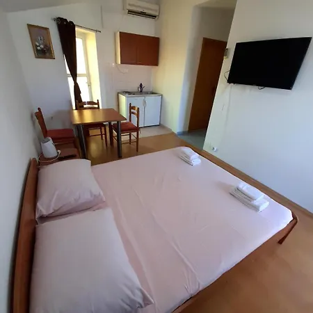 Apartment Nikolas *