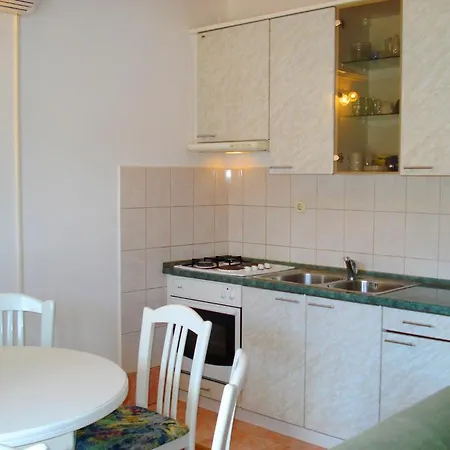 Nikolas Apartment *