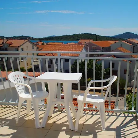 Apartment Nikolas Vodice