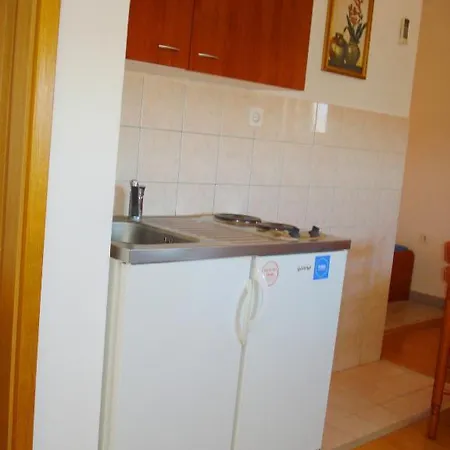 Nikolas Apartment *