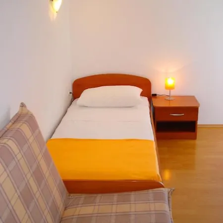 Nikolas Apartment