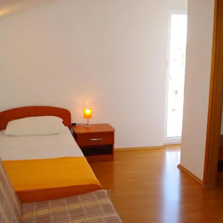 Apartment Nikolas Vodice