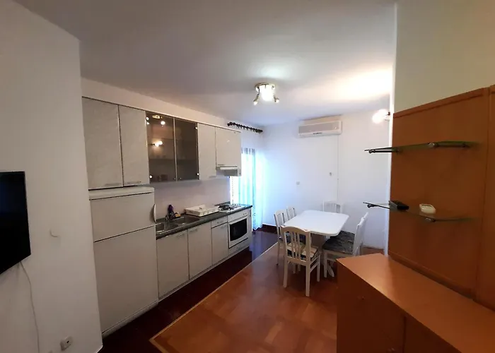 Nikolas Apartamento