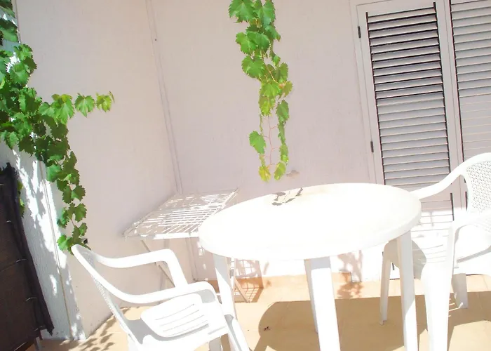 Nikolas Apartamento *