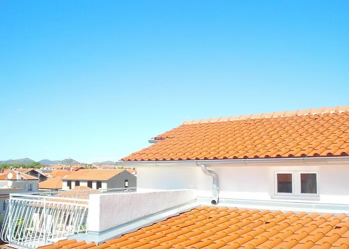 Nikolas Apartamento *